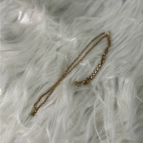 DIOR Gold Chain With CD Logo - Picture 2 of 2
